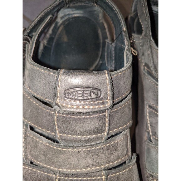 Keen Strappy Black Leather Sandals Women's 8.5 Closed Buckle Heavy Duty Walking - Picture 6 of 11